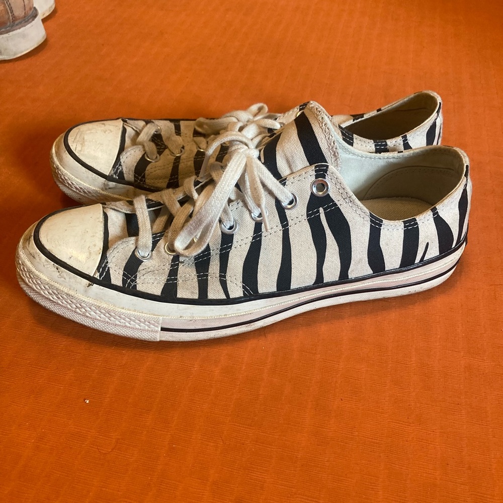 Converse 70s size 10